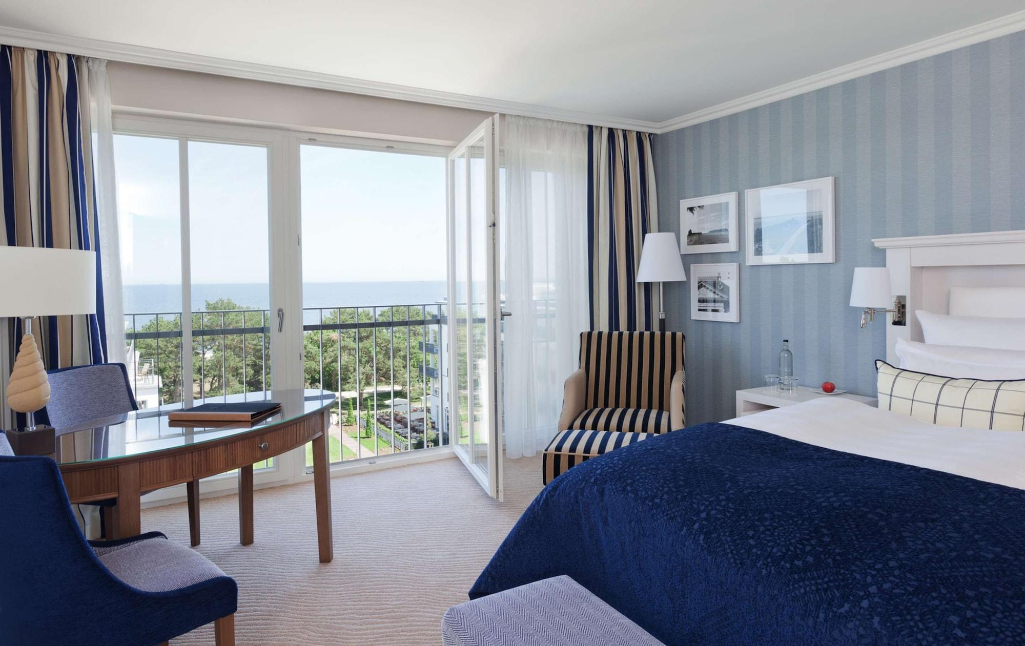Steigenberger Grandhotel & Spa Heringsdorf Δωμάτιο φωτογραφία A room at the Hotel du Cap
