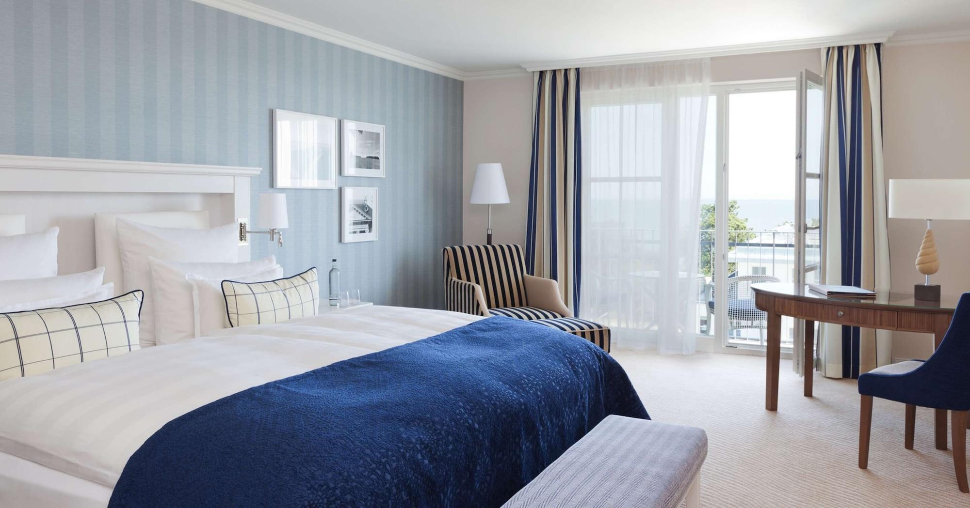 Steigenberger Grandhotel & Spa Heringsdorf Δωμάτιο φωτογραφία A room at the hotel