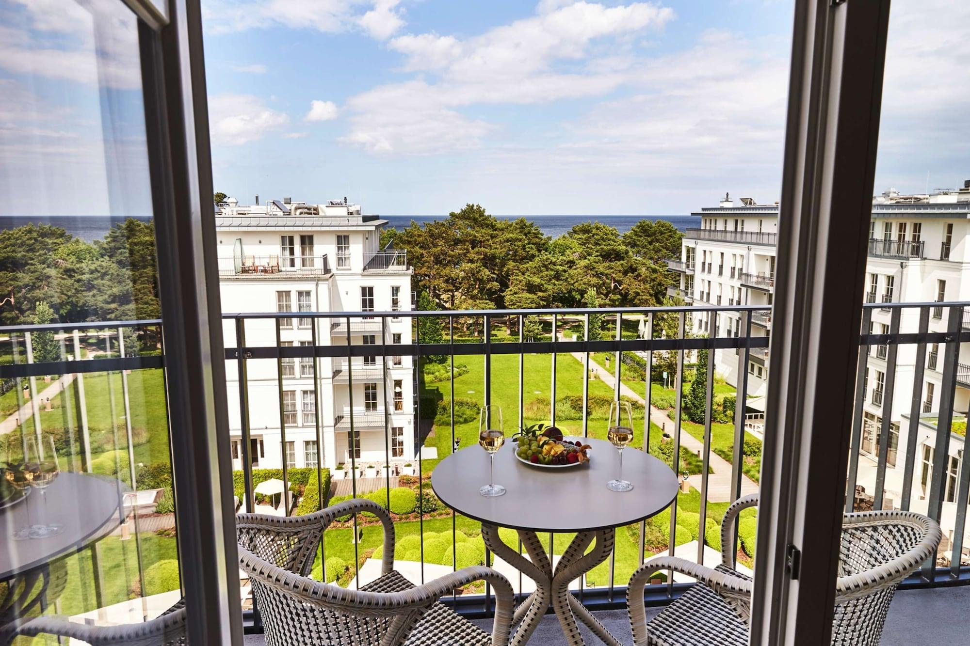 Steigenberger Grandhotel & Spa Heringsdorf Εξωτερικό φωτογραφία View from the balcony of a suite